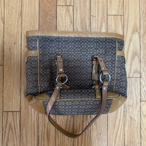 COACH F12344 Signature Tan Patent Leather Gallery Tote Shoulder Bag Purse